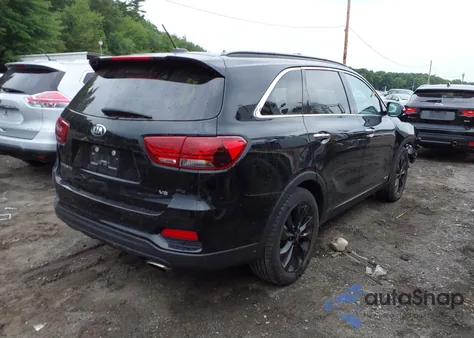 2020 Kia Sorento 3.3L S z USA, uszkodzony, nr VIN 5XYPGDA59LG681611